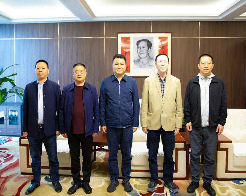 以會(huì)促商|秦商百人會(huì)領(lǐng)導(dǎo)一行來(lái)訪(fǎng)國(guó)成青蘭參觀(guān)座談